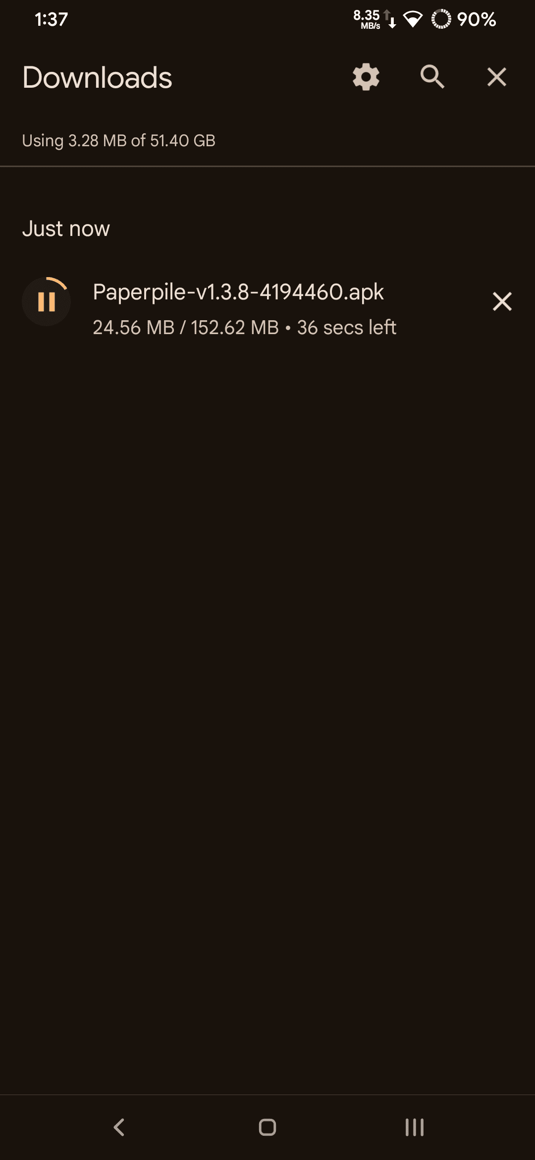 An Android Downloads screen showing “Paperpile-v1.3.8-4194460.apk” downloading, with 24.56 MB of 152.62 MB complete and 36 seconds left.